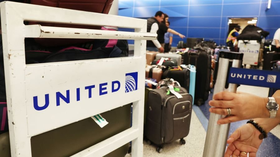 United Airlines Baggage Support